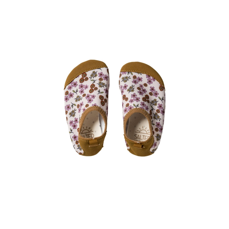 Salted stories watershoes