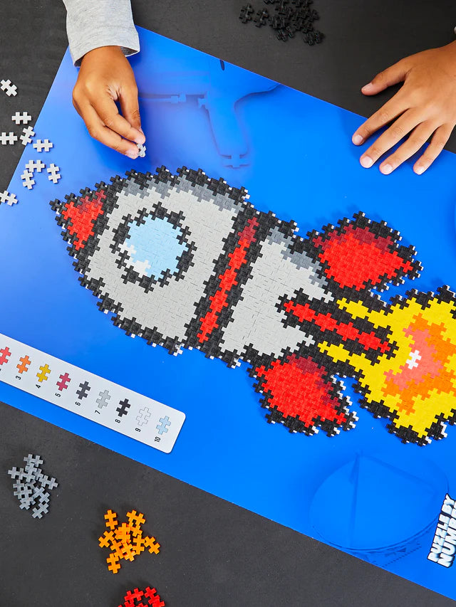 PLUS PLUS puzzle by number raket