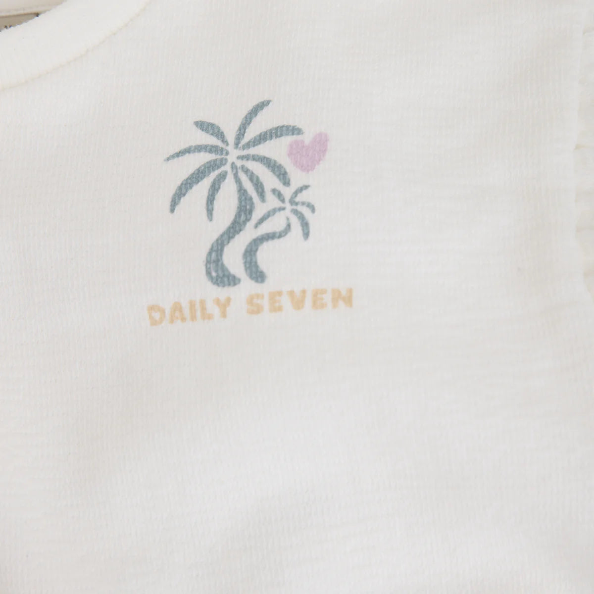 Daily7 t-shirt backprint