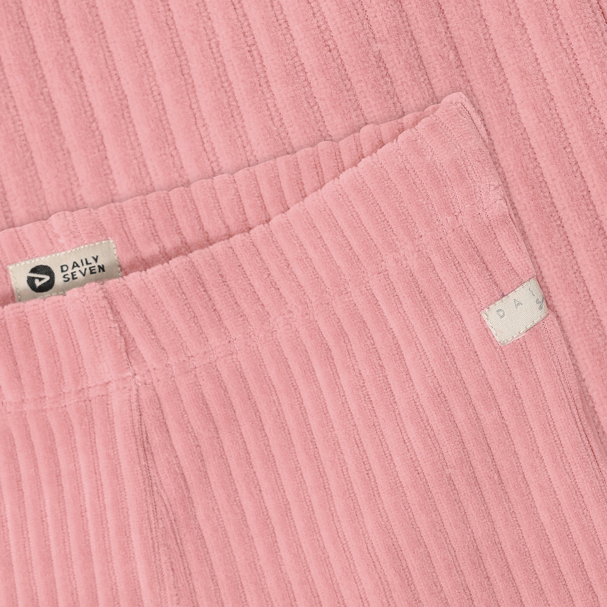 Daily7 velvet rib flared