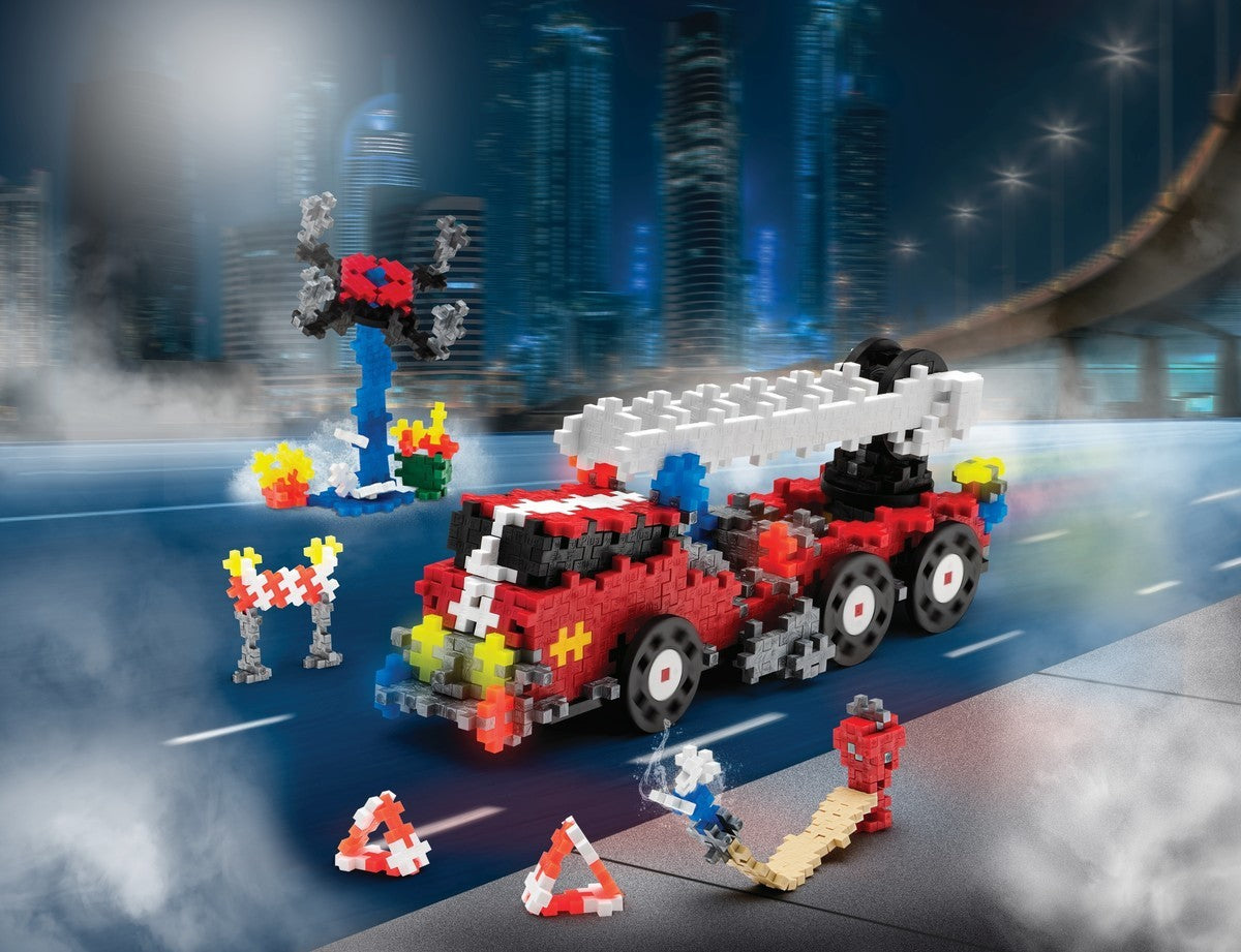 PLUS PLUS brandweerwagen